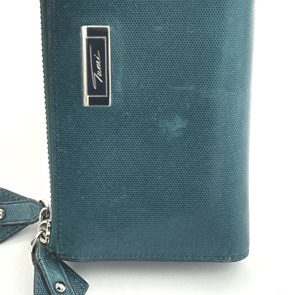 Tumi Zip Around Continental Travel Wallet Womens Leather Teal Lizard Embossed